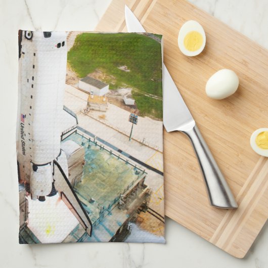 STS-135 Space Shuttle Atlantis Start Geschirrtuch (Viertel Falte)