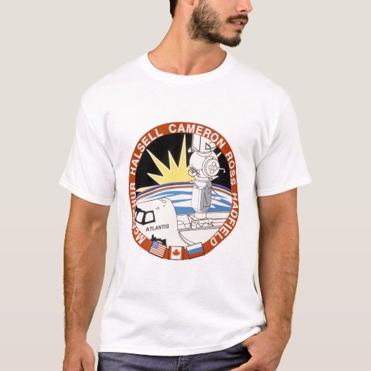 Sts-74 (Mission Patch) T-Shirt (Vorderseite)