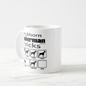 Stubborn Doberman Tricks Kaffeetasse (Vorderseite Links)