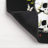 Stuck Between Idk, I And Idgaf Sunflower Skull Sar Mousepad (Ecke)