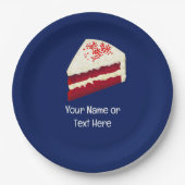 Stück Roter Velvet-Kuchen und Ihre eigenen Worte a Pappteller (Vorderseite)