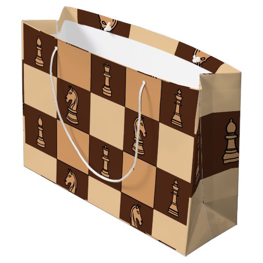Stücke des Schachbretts Große Geschenktüte (Rückseite Schrägansicht)