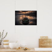 Studie in Tide — Bronzekugel, schwarzer Sand Poster (Küche)
