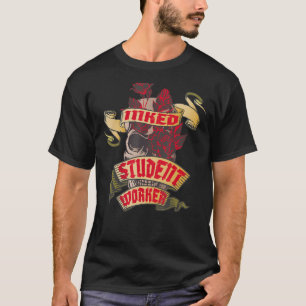 Studierende mit Kopf und Rote Rosen Tattoo T-Shirt