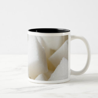Studio geschossen von den Zuckerwürfeln in der Zweifarbige Tasse
