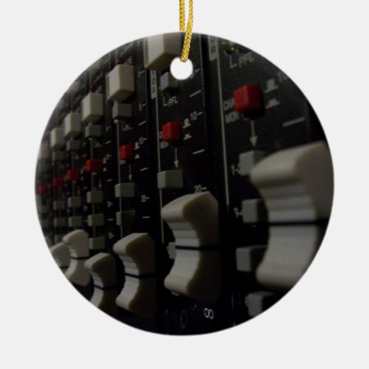 Studio-Leben Keramik Ornament (Vorne)