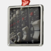 Studio-Leben Silbernes Ornament (Links)