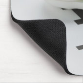 Studioaufnahme der Kontaktlinsenhalterung auf der  Mousepad (Ecke)