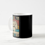 Stufe 11 Entsperrte 11-jährige KindertagesOutfit 1 Kaffeetasse (Vorderseite Links)