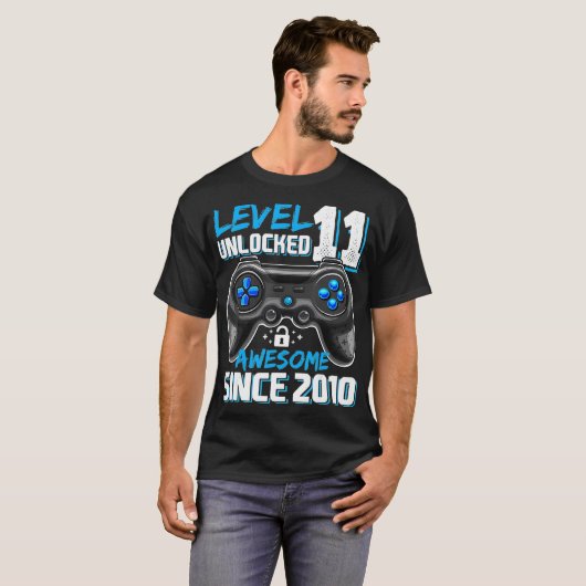 Stufe 11 Unverriegeltes Phantastisches 2010-Videos T-Shirt (Vorne ganz)