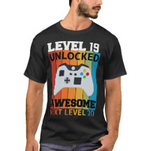 Stufe 19 Entsperrter Geburtstags-T - Shirt