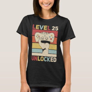 Stufe 25 Unverschlossene 25 Jahre alte Männer Kind T-Shirt