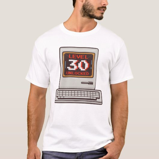 Stufe 30 Unverschlossen T-Shirt (Vorderseite)