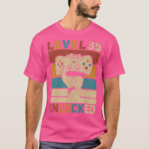 Stufe 35 Unverschlossener 35. Geburtstag 35 Jahre  T-Shirt