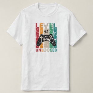 Stufe 42 Unverschlossen,42 Geburtstagsgeschenk T-Shirt
