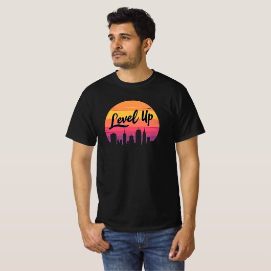STUFE AUF SKYLINE RETRO SUNSET T-Shirt (Vorne ganz)