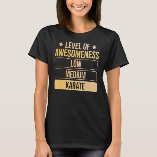 Stufe des Wahnsinn-Karates T-Shirt (Vorderseite)