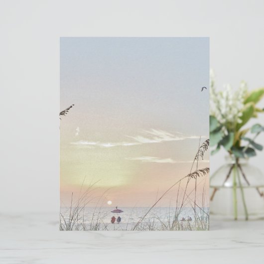 Stühle auf der Strandbühne (Stehend Vorderseite)