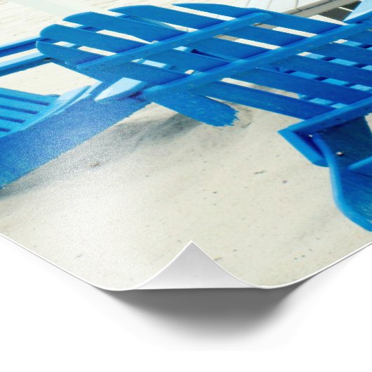 Stühle aus blau und gelb am Strand Fotodruck (Ecke)