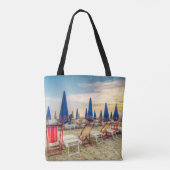 Stühle und Umbrellas Tote Bag Tasche (Rückseite)