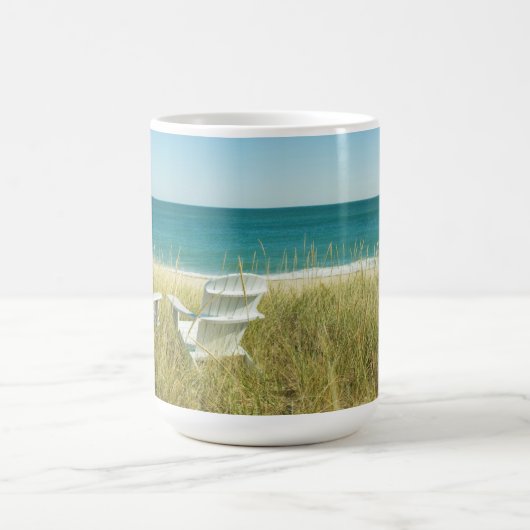 Stühle von Adirondack in den Dünen Kaffeetasse (Mittel)