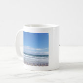 Stühle warten auf Sie Kaffeetasse (Vorderseite Links)