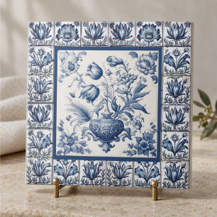 Stunning florale blaue Toile de Jouy Monogramm Fliese