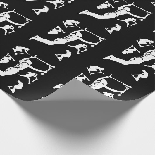 Stunt Scooter Scootering Tricks Geschenkpapier (Ecke)