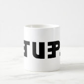 Stupid auf der Tasse, Clever im Spiegel Kaffeetasse (Mittel)