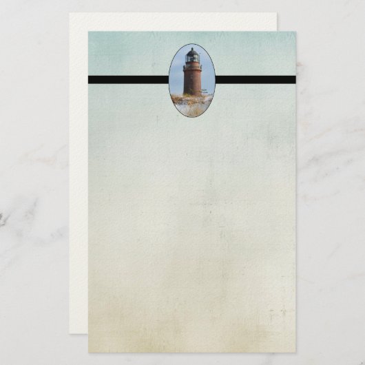 Sturdy Lighthouse an einer Felsküste im Winter Briefpapier (Vorne/Hinten)