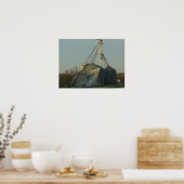Sturm beschädigter Grain Bin Poster (Küche)