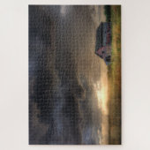 Sturm nähert sich einem Stall in Elch Landkreis Ka Puzzle (Vertikal)