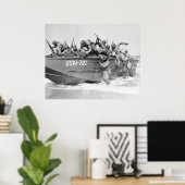 Stürmen des Strandes in den 40er Jahren Poster (Heimbüro)