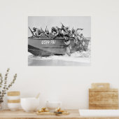 Stürmen des Strandes in den 40er Jahren Poster (Küche)