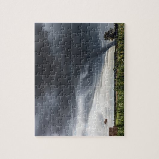 Stürmen Sie Tornado oder lifing Heu des Twister im Puzzle (Vertikal)