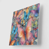 Stürmische Schmetterlinge: Eine lebendige Wall-Uhr Quadratische Wanduhr (Winkel)