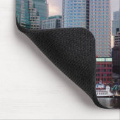 Stürmische Skyline Bostons Mousepad (Ecke)