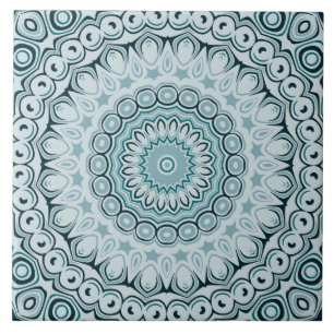 Stürmisches Blau und Grau Mandala-Muster Fliese