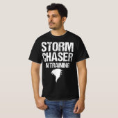 Sturmjäger in der Ausbildung des Meteorologen Stor T-Shirt (Vorne ganz)