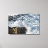 Sturmsee, Wellen, die auf Felsen stürzen Leinwanddruck (Vorderseite)