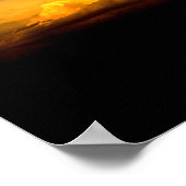 Sturmwolken, die über das Gebirgsposter rollen Poster (Ecke)