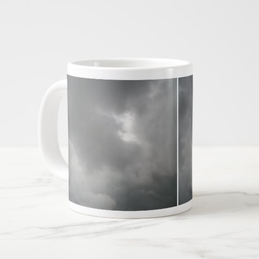 Sturmwolken-Tasse Jumbo-Tasse (Vorderseite Links)