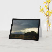 Sturmwolken über Berggipfel Karte (Gelbe Blume)