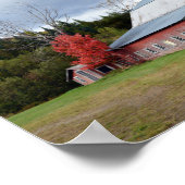 Sturmwolken über den Barn von Vermont Poster (Ecke)