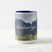 Sturmwolken über den Bergen Tasse (Zentrum)