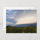 Sturmwolken über der australischen Landschaft Postkarte (Vorne/Hinten)