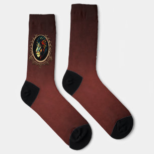 Styliertes Lion Head Portrait in Mandala Frame Socken