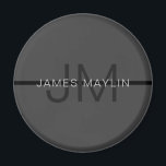 Stylische Maskuline Dunkelgrau Name & Monogramm Magnet<br><div class="desc">Vollständig anpassbares Monogramm-Design,  bearbeiten,  wie Sie möchten.</div>