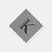 Stylische Schwarz-weiße Zickzack Stripe Monogram C Serviette (Ecke)