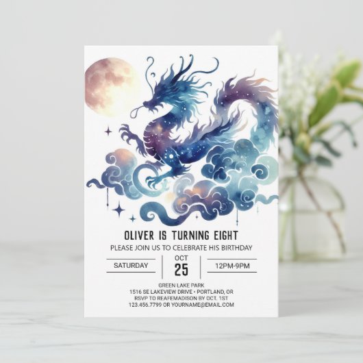 Stylischer Dragon Birthday Printable Einladung (Stehend Vorderseite)